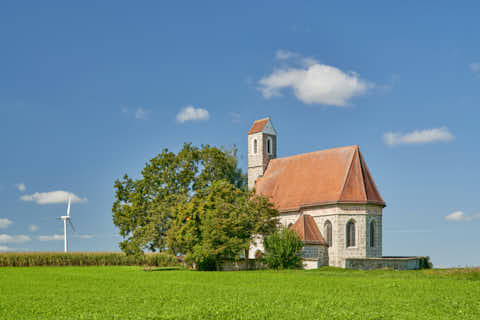 Gemeinde Tacherting Landkreis Traunstein Peterskirchen Kirche St. Alban (Dirschl Johann) Deutschland TS